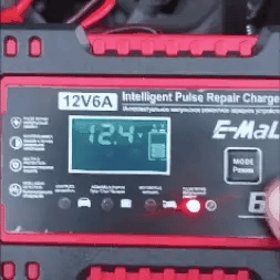 Cargador Reparador Inteligente de Baterías para Auto